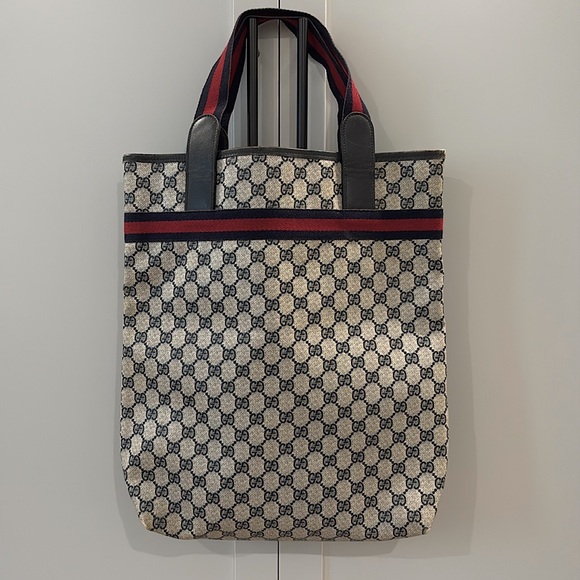 VINTAGE Gucci Web GG Navy Sherry Line Tote Bag - Picture 2 of 14
